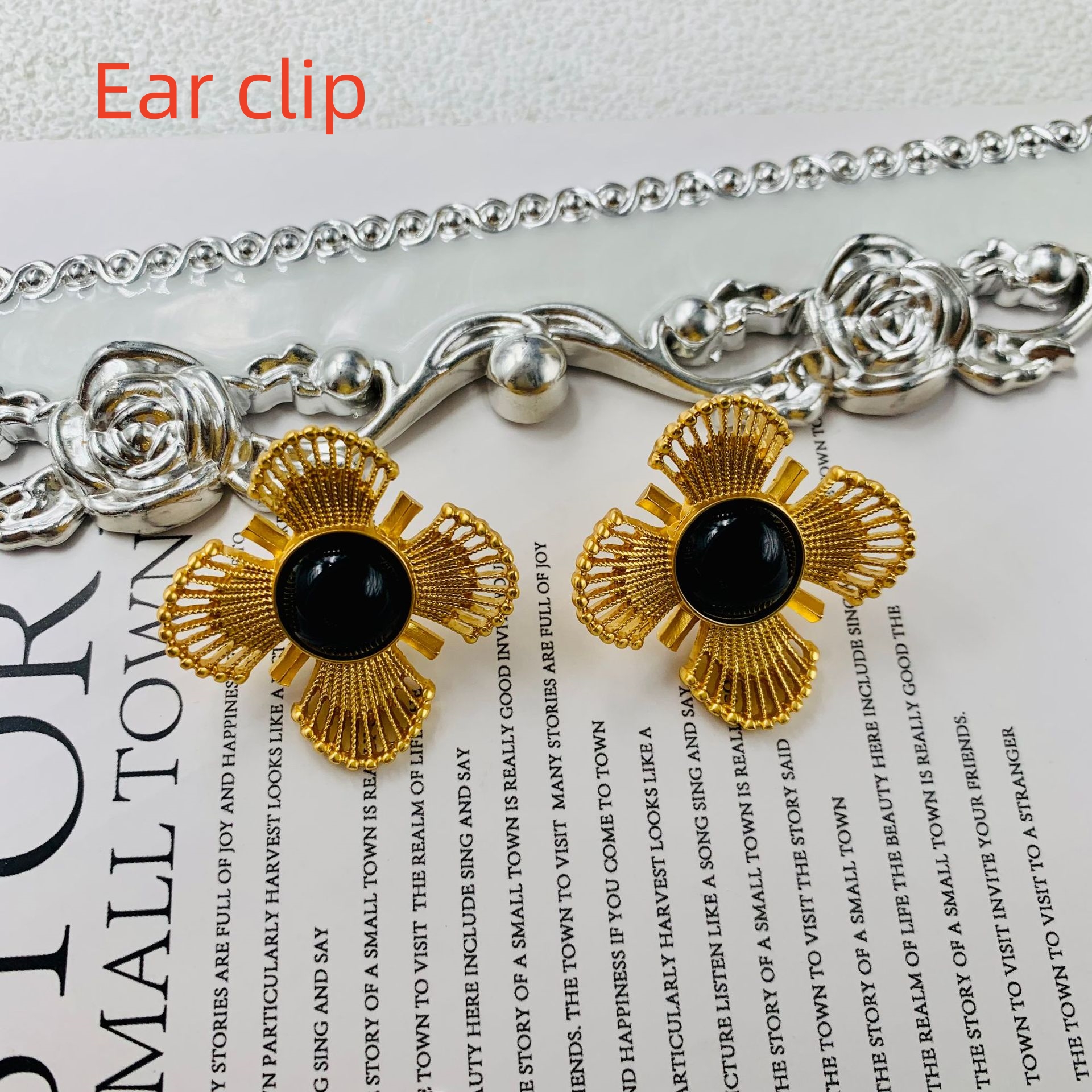 Black Agate Ear Clip