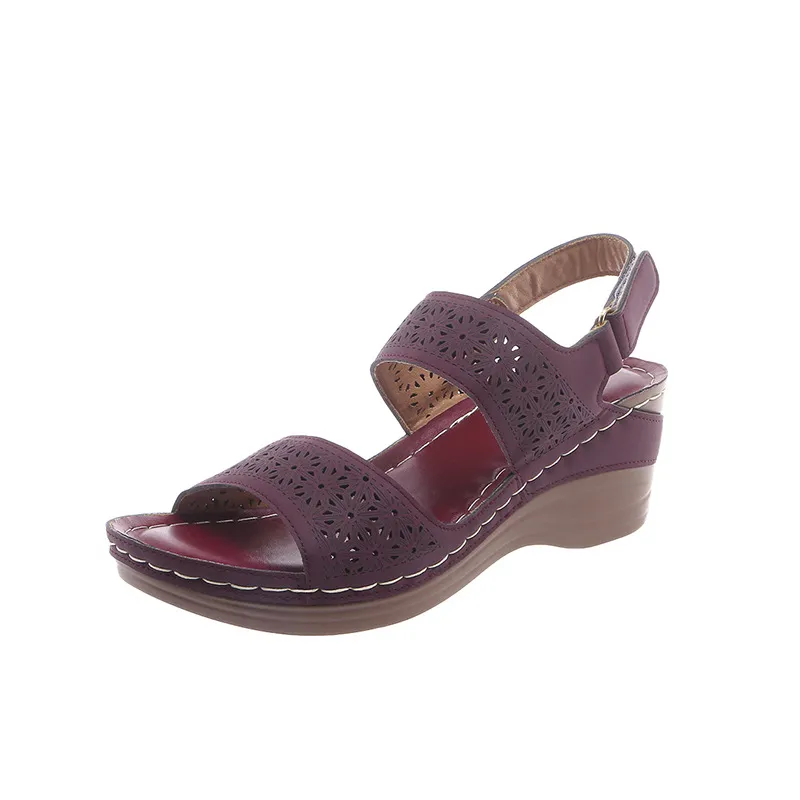 European And American Style Hollow Thick Heel Slippers Women - Wine
