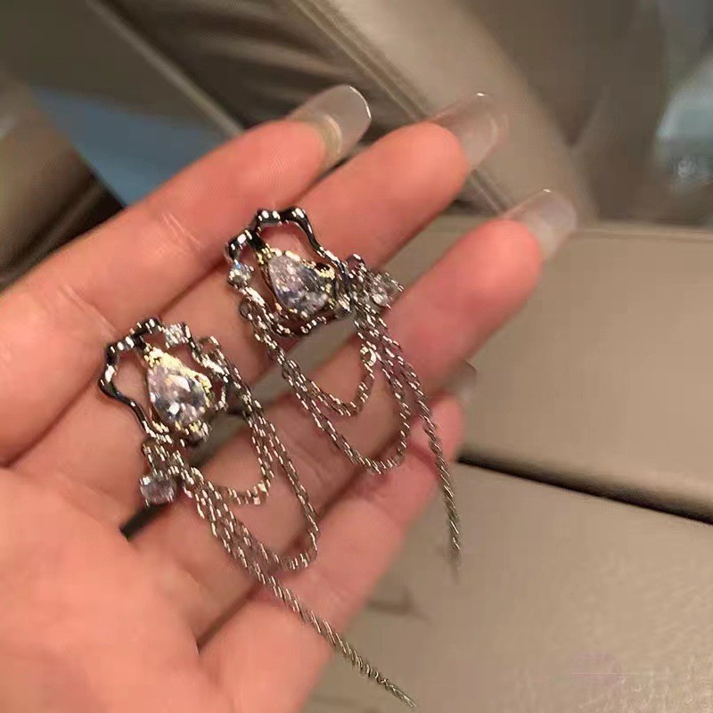 Tassel Chain Silver Pin Earrings High Sense