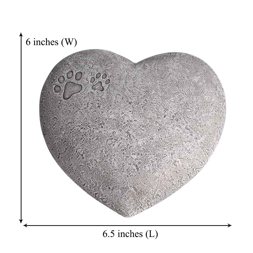 Heartshaped pebble