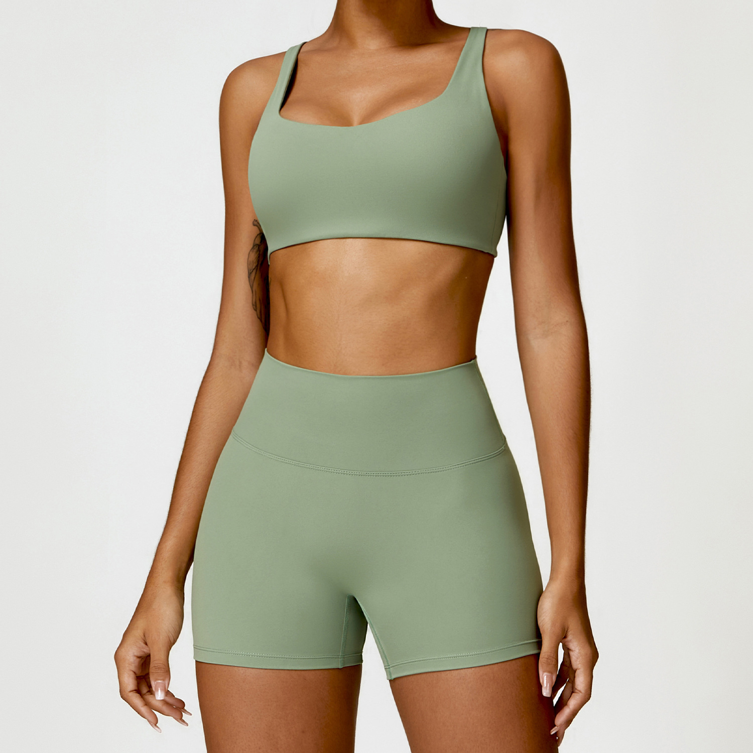 Bra shorts basil green