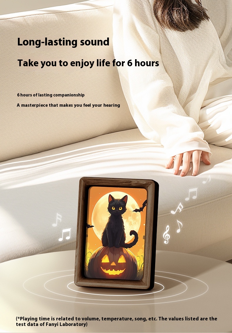 Title 1, Bluetooth Audio Halloween Ornament aus massivem...