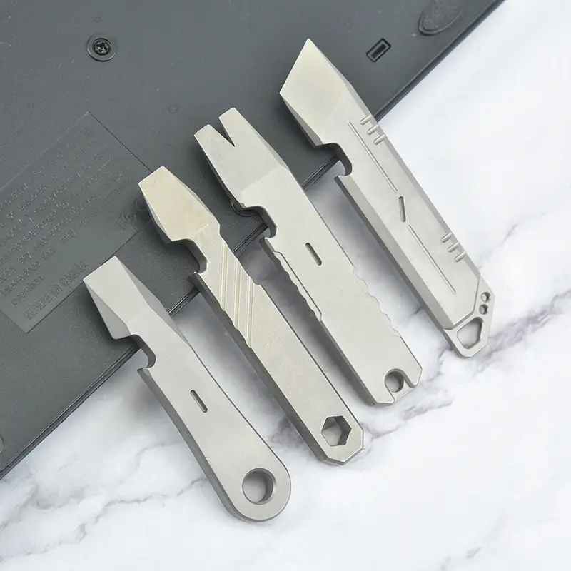 Titanium Alloy Multifunctional Pry Bar Portable Bottle Opener