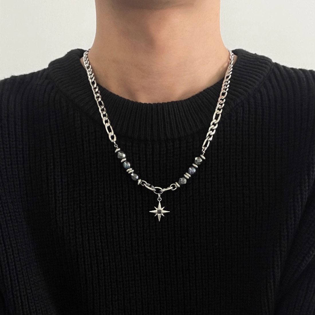 L544A Eight Awn Star Necklace