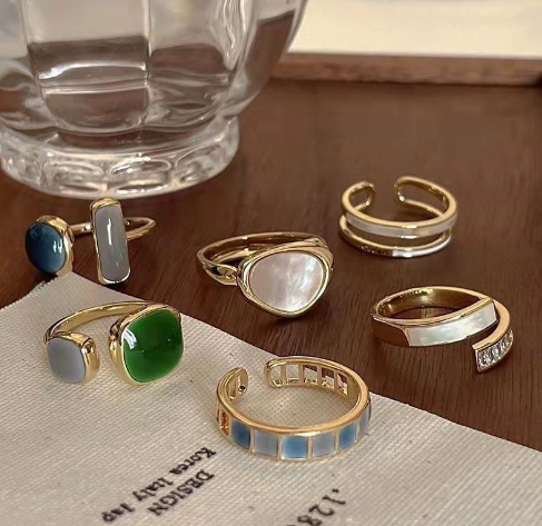 Six piece ring set