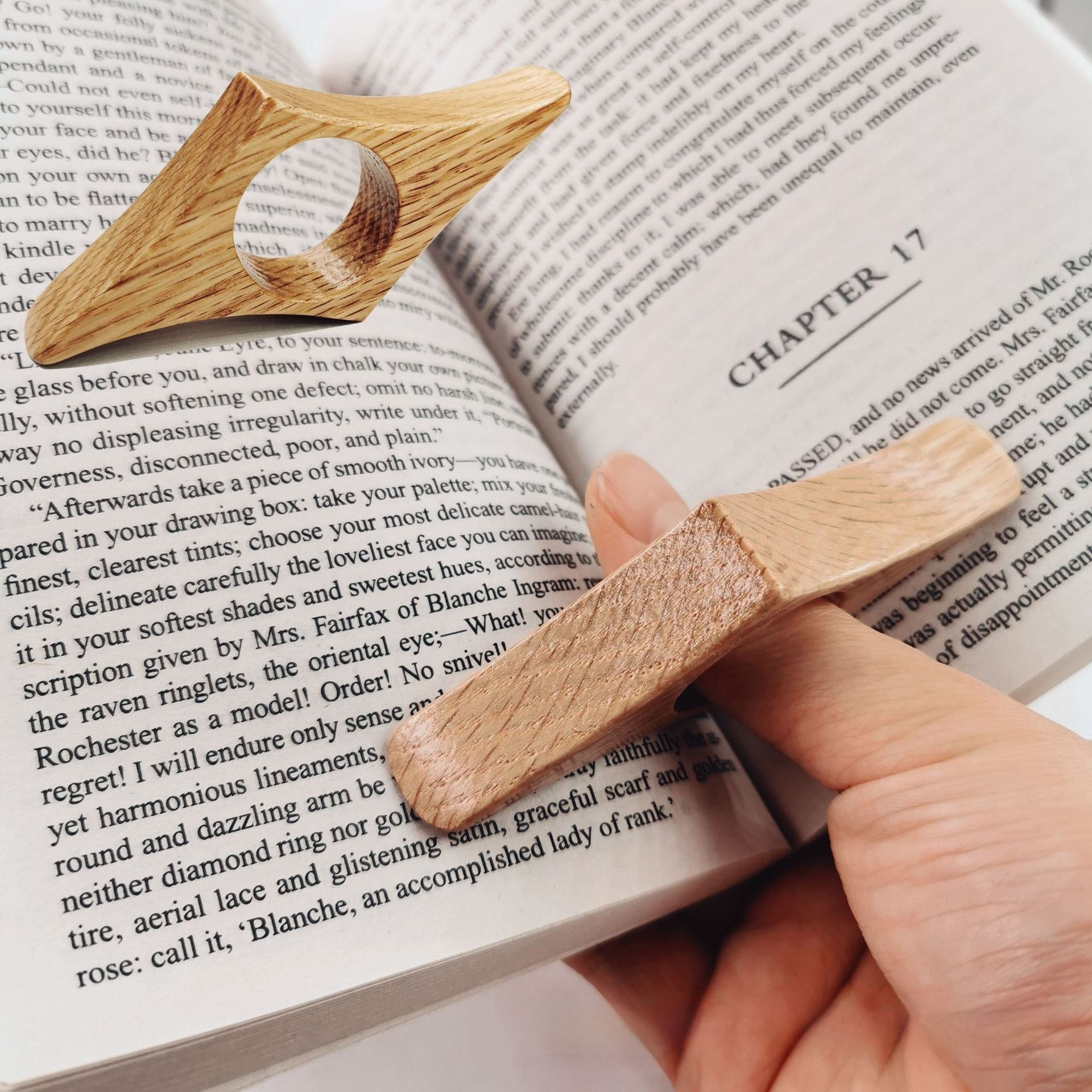 Title 3, Wooden Thumb Bookmark Portable Thumb