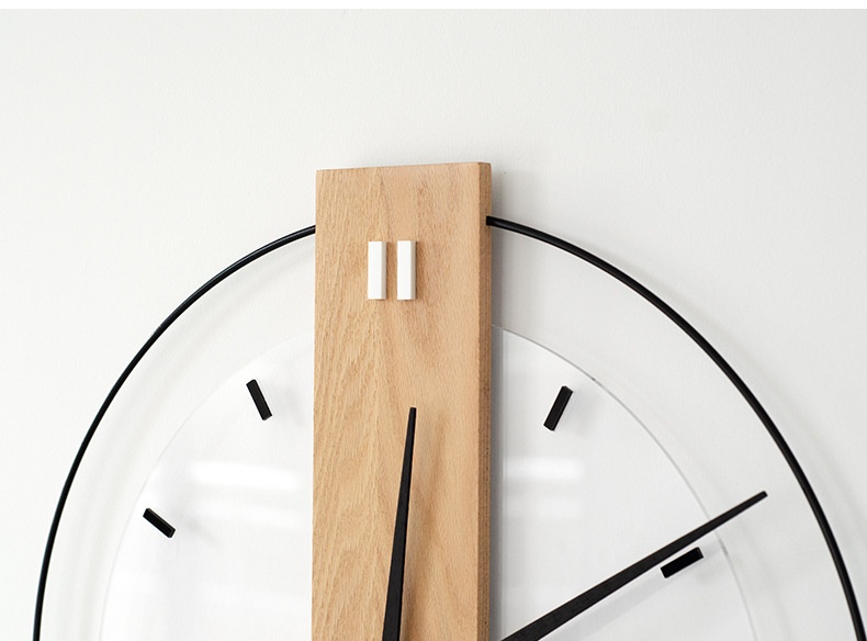 Title 4, Simple Modern Solid Wood Mute Circle Clock