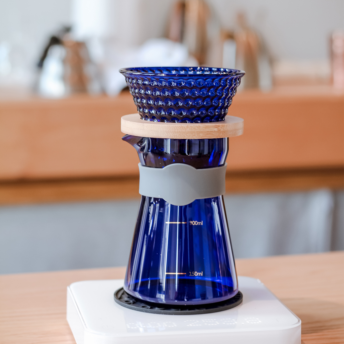 Coffeepot with Filter Cup