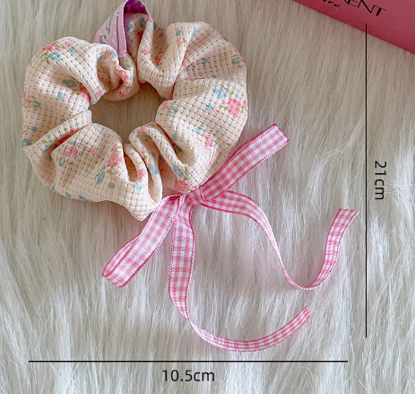 Garden pink bow