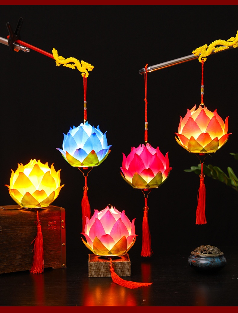 Title 2, Ancient Style National Hand-held Lotus Lamp