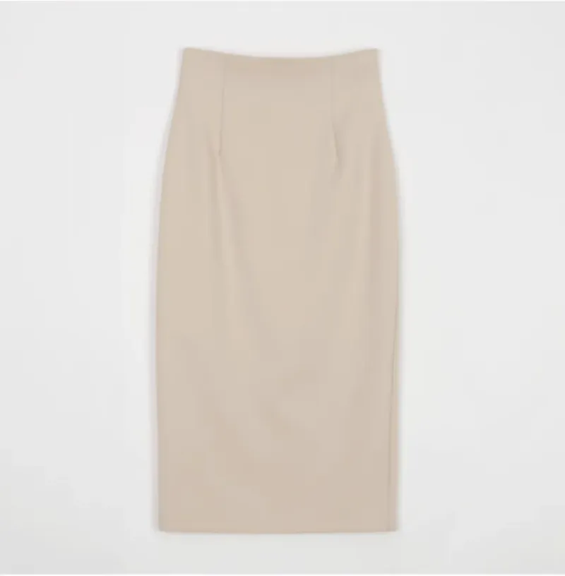Women's Solid Color Casual High Waist Hip Hugging Long Skirt - Beige