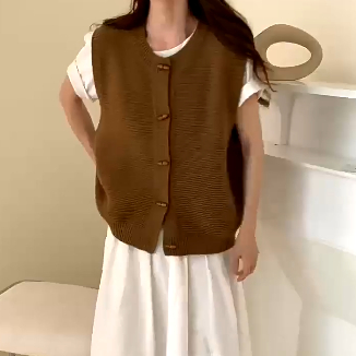 Title 2, Horn Button Knitted Coat Sleeveless Vest For Women