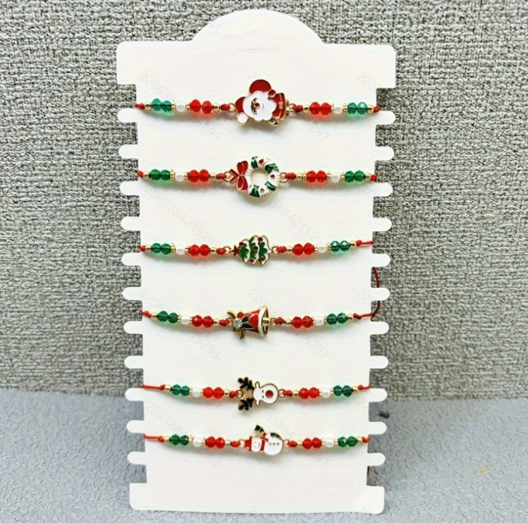 A set contains 6