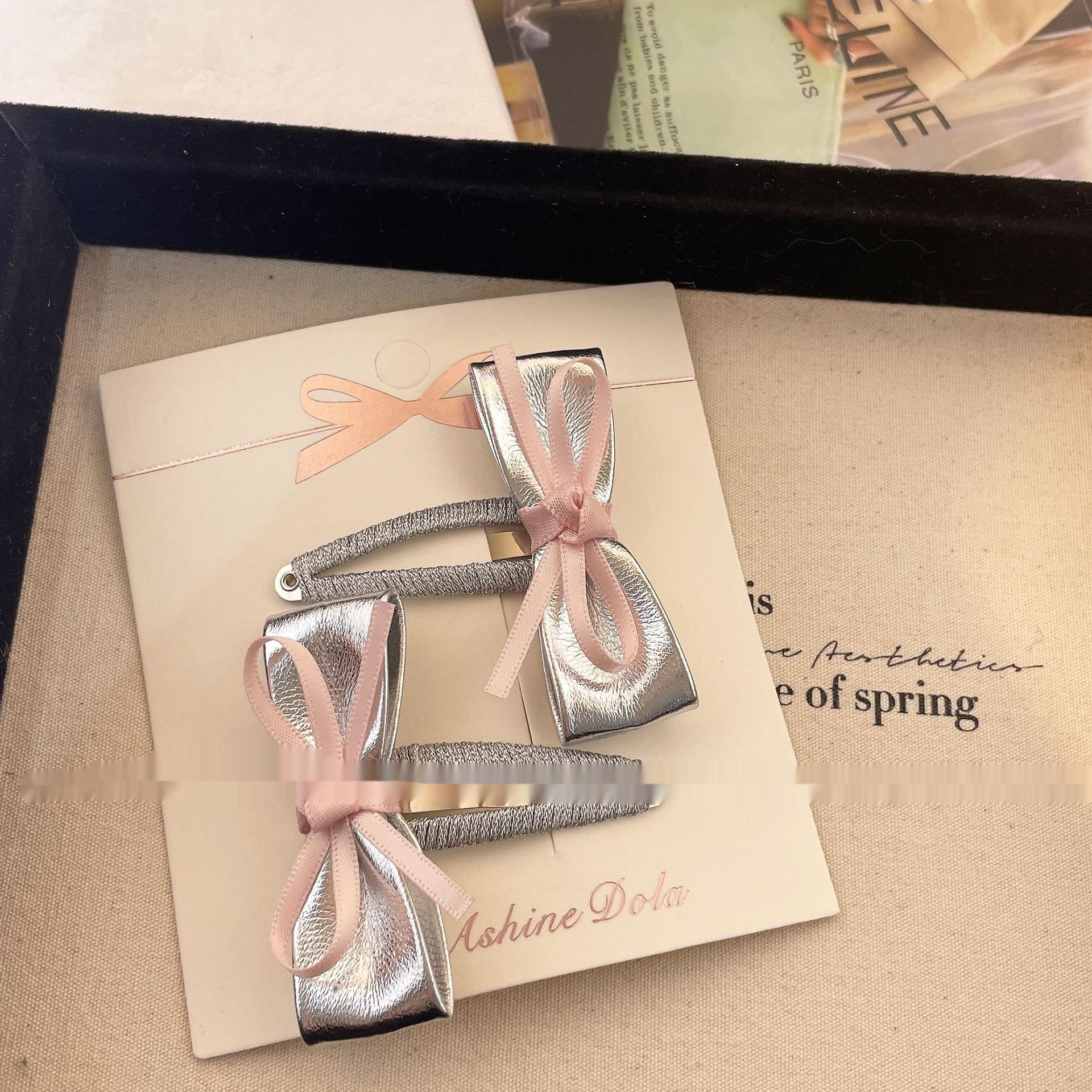 Bow Triangle BB Clip