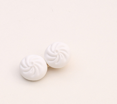 Two steamed buns
