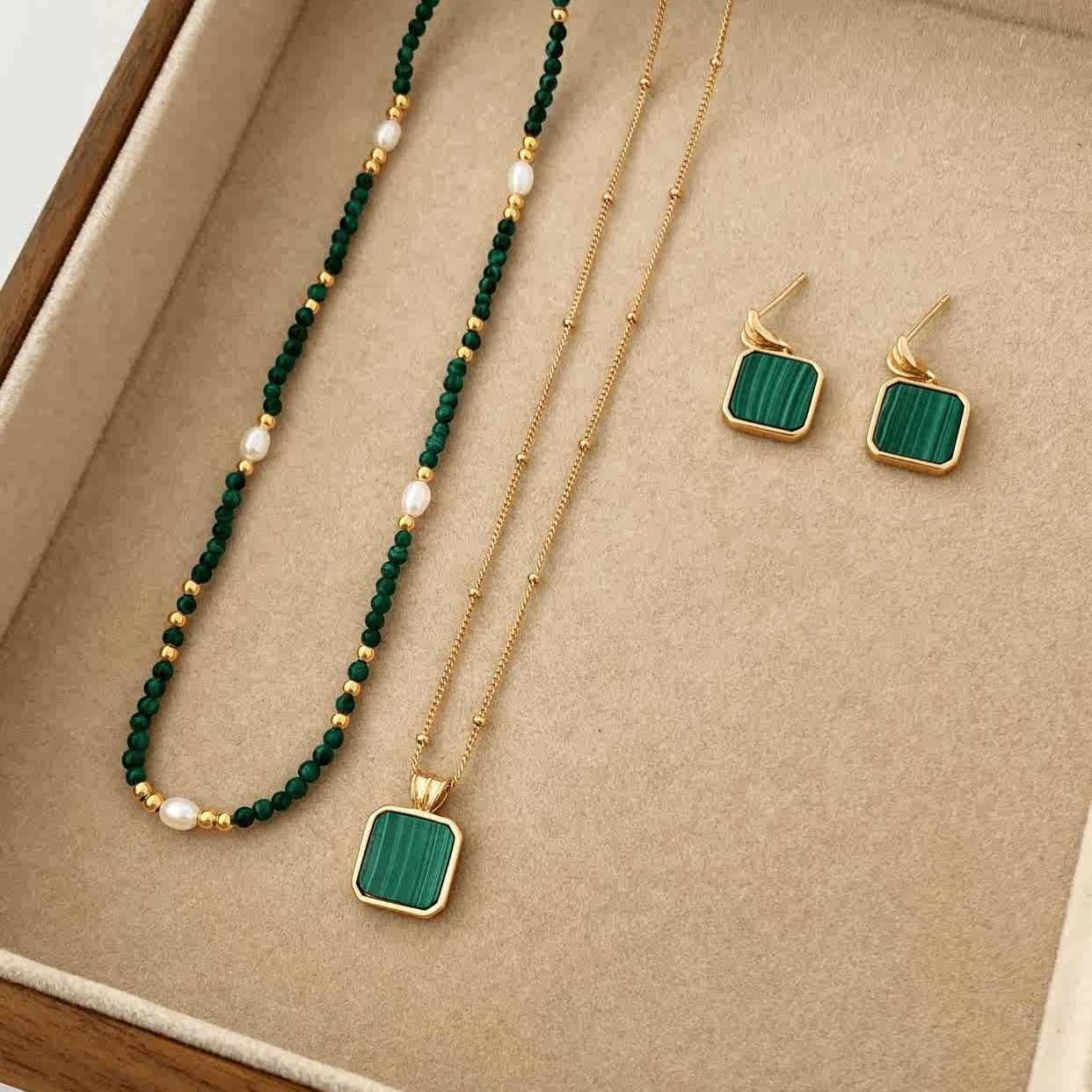 Emerald Malachite Square Plate Necklace Women's High Sense