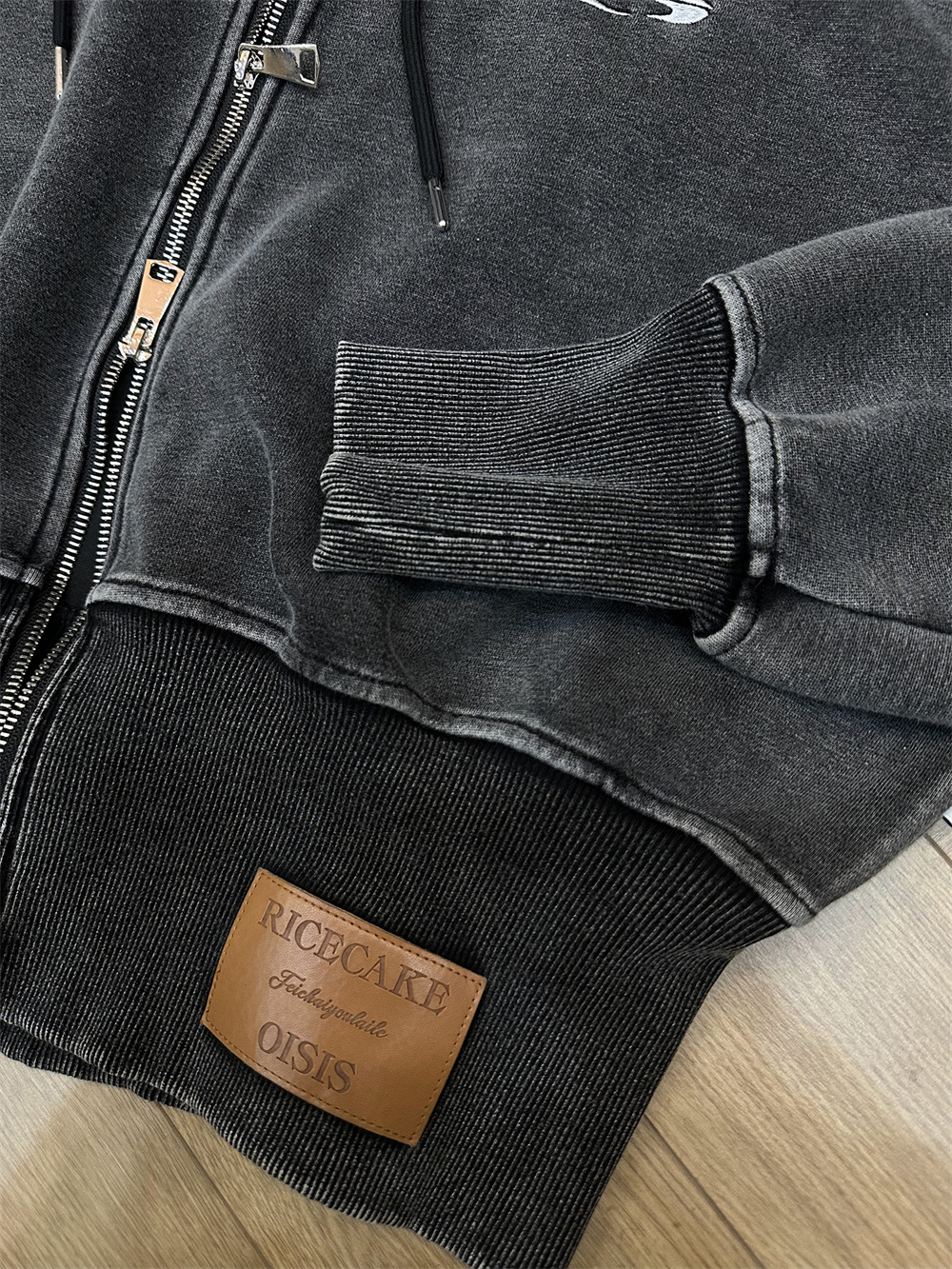 Niche Old Widened Thread Short Type Hooded Jacket Female