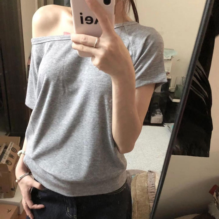 Niche Design Slim Chic Shoulder Short-sleeved T-shirt For Women