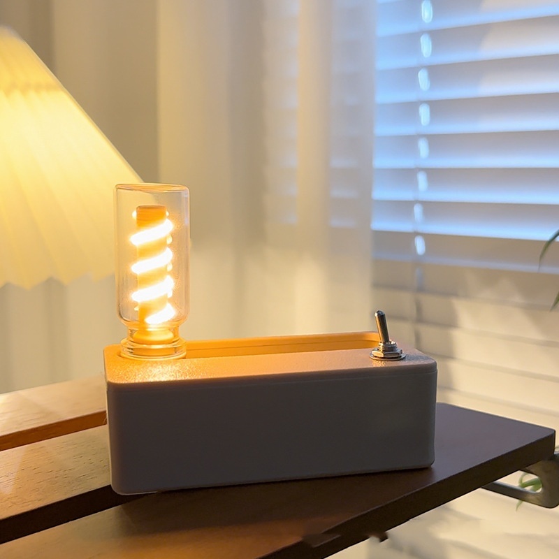 Mechanical Small Jump Lamp