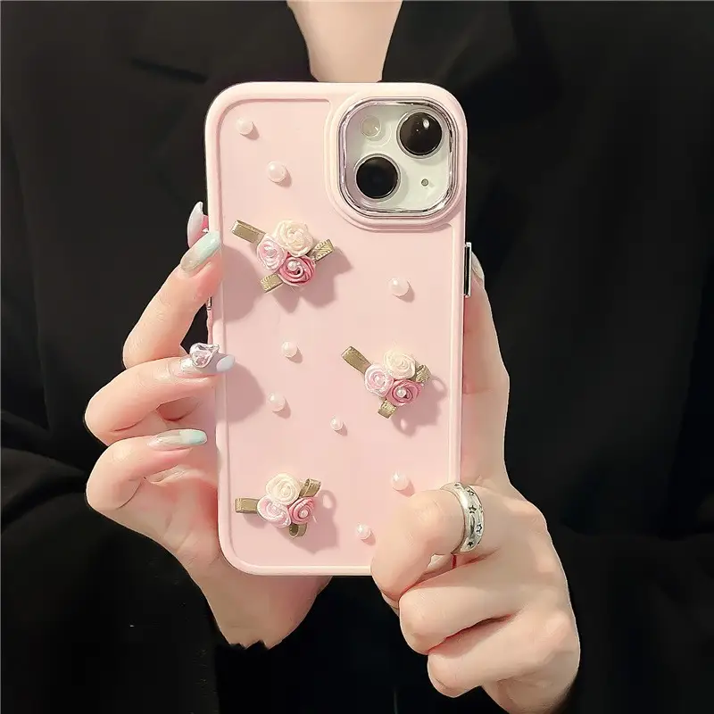 Three-dimensional Pearl Small Flower Protective Cover Phone Case