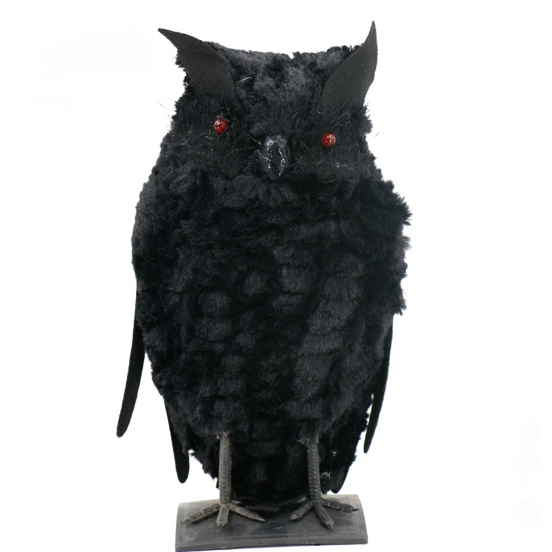 Halloween decoration owl prop decoration (plush owl)