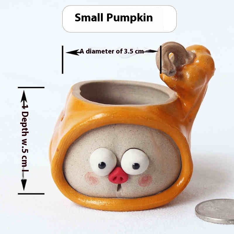 Small Pumpkin Pig