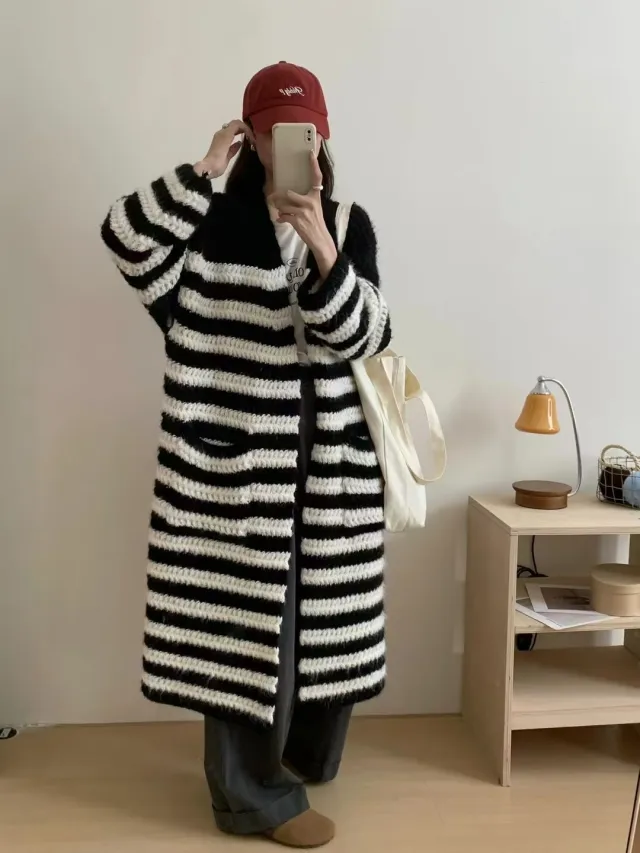 Loose And Lazy Style Sweater Coat Female Autumn Design Blouse Black - Shop at LoveMi