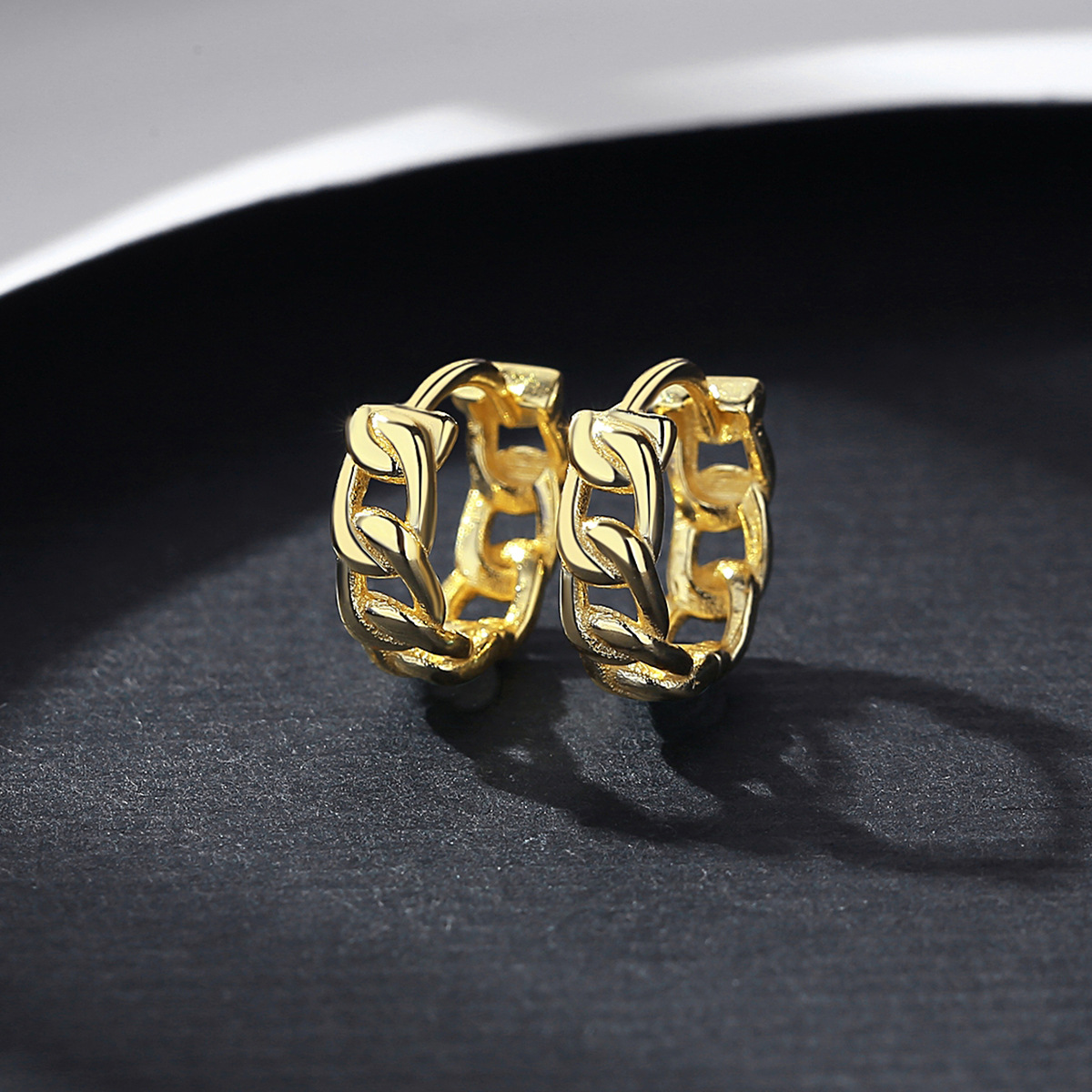 Hollow Minimalist Commuter Ear Hoop Jewelry