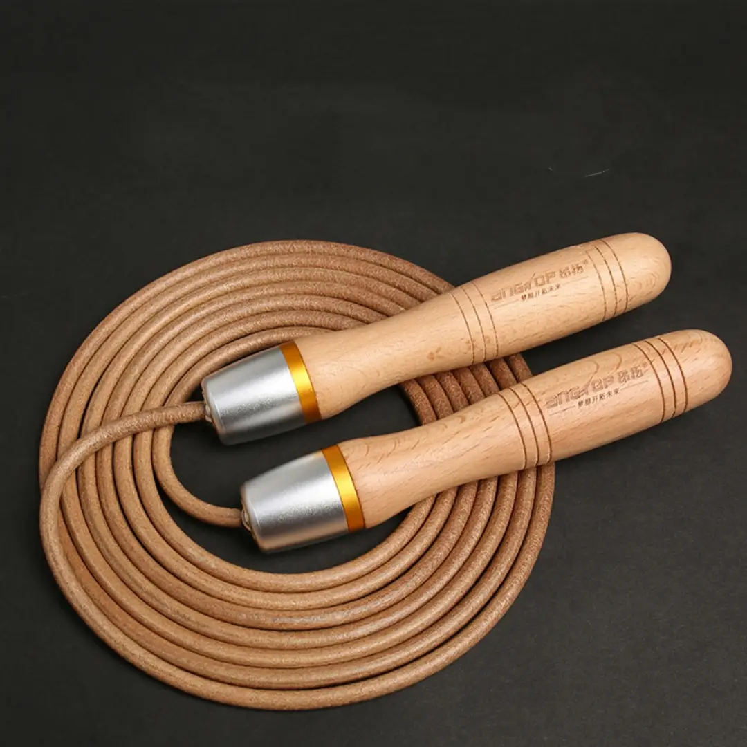Fitness Weight Loss Exercise Slimming And Fat Burning Cowhide String Beech Handle Skipping Rope