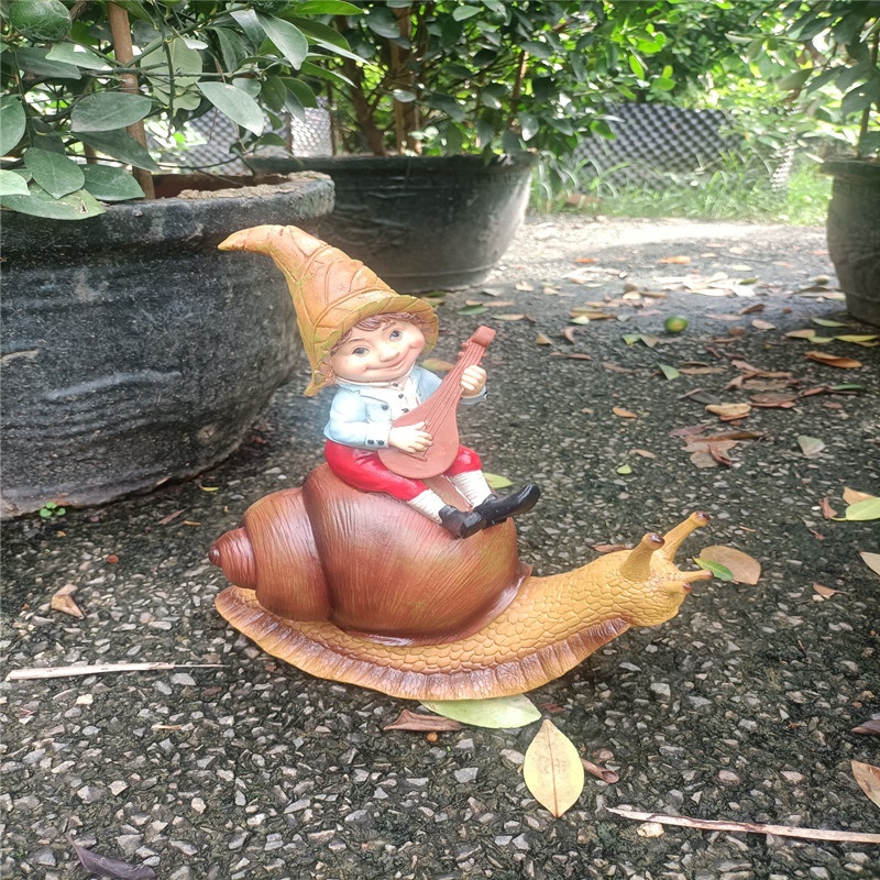 Outdoor Cartoon Snail Resin Decorations