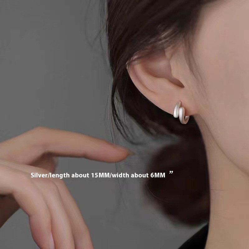 Frosted Ear Ring Silver