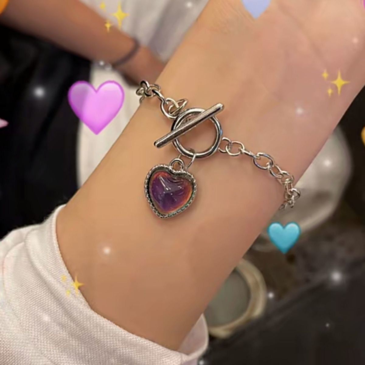 Niche Temperature-sensitive Color-changing Heart Shape Clavicle Necklace