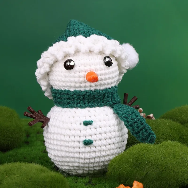 Christmas New Weaving Decoration Handmade Diy Gift - Green Scarf Snowman