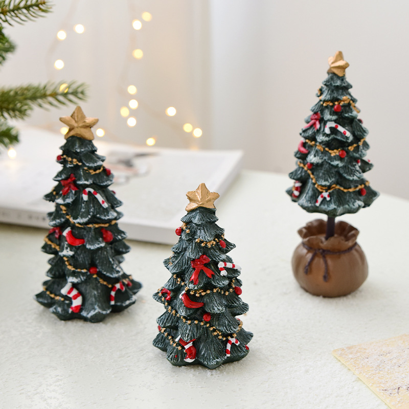 Title 4, Fashion Christmas Resin Desktop Small Ornaments...