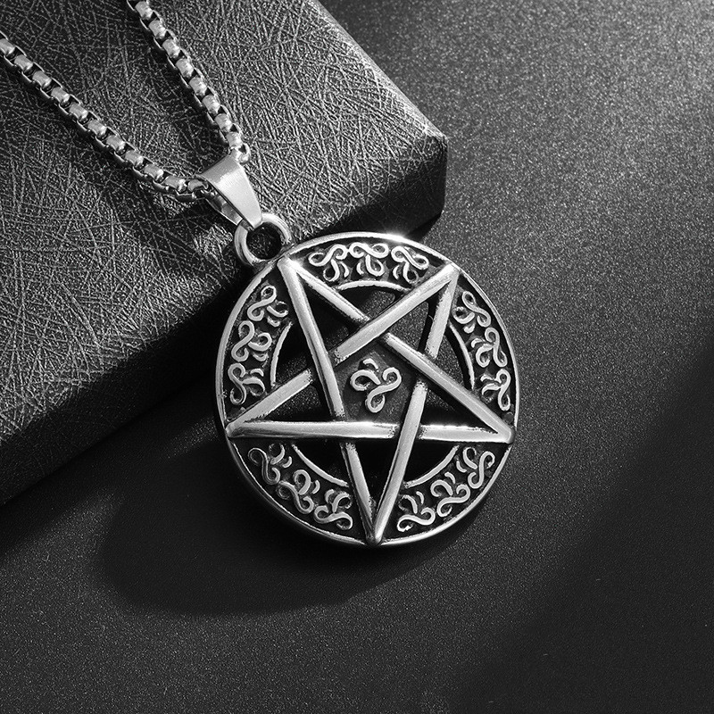 Heart-shaped Six-pointed Star Pendant Retro Hip Hop Men's Necklace