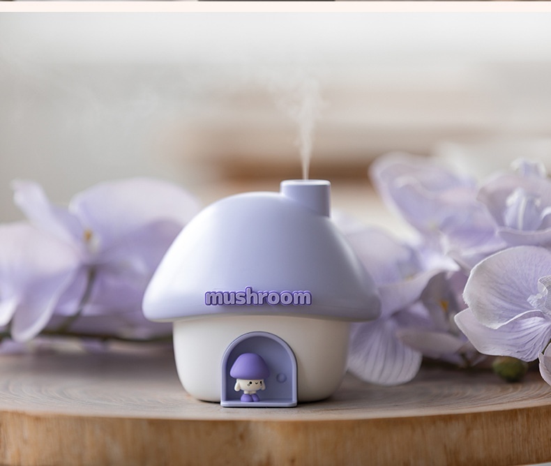 Title 15, Mushroom House Ambience Light Mute Humidifier