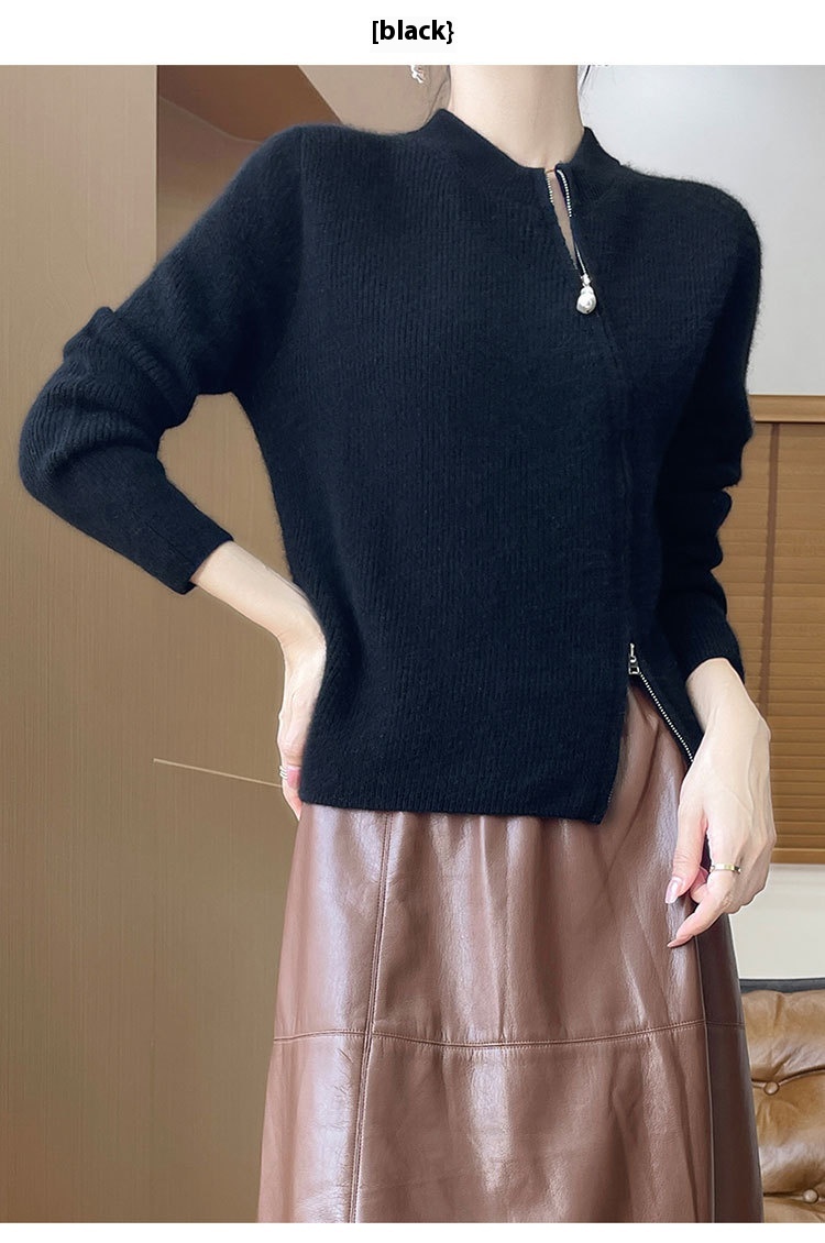 Title 3, Round Neck Knitted Cardigan Long Sleeve Women