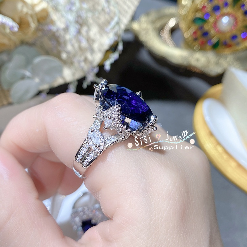 Micro-inlaid Blue Corundum Colored Gems Temperament Wild Ring Ornament