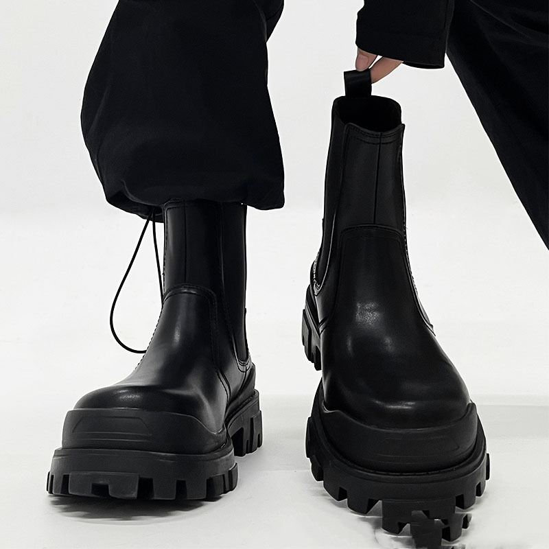 Title 27, British Style Black High-grade Boots