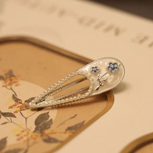 Hollow Baroque Classical Mini Flowers Orchid Raindrops Hollow Out - Shop at LoveMi