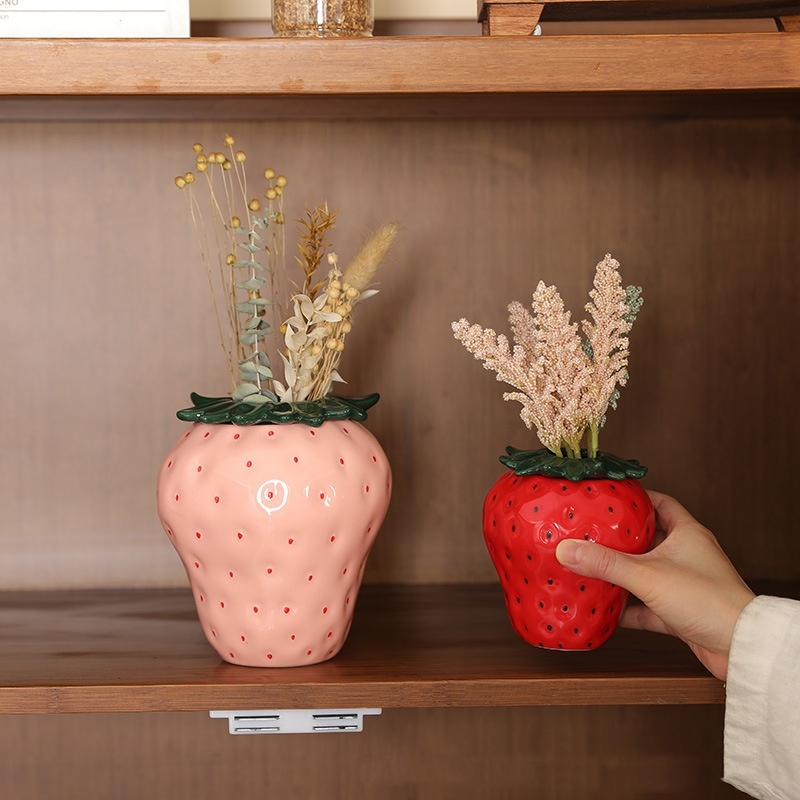 Title 5, Strawberry Ceramic Vase Home Decoration Ornamen...