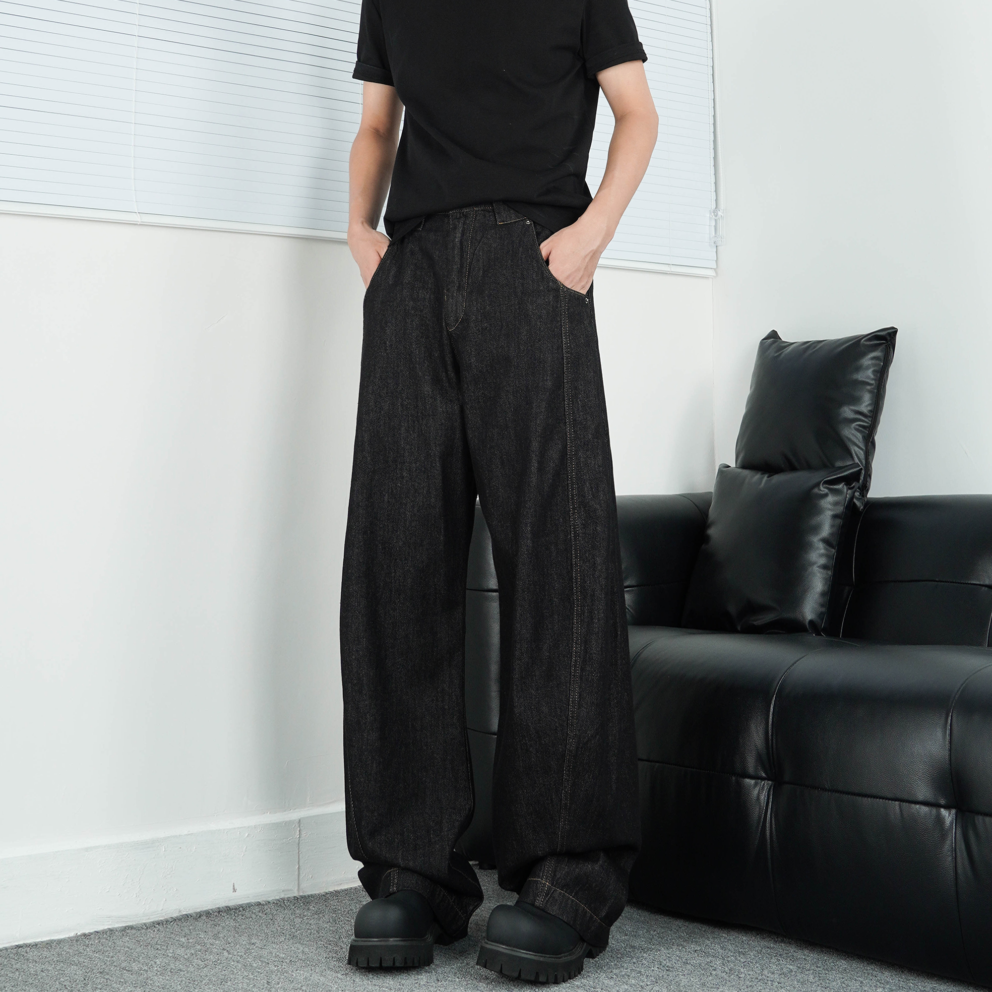 Title 4, Black Wide-leg Jeans Men