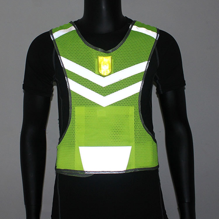 Title 3, LED Light-emitting Vest for Night Running and C...