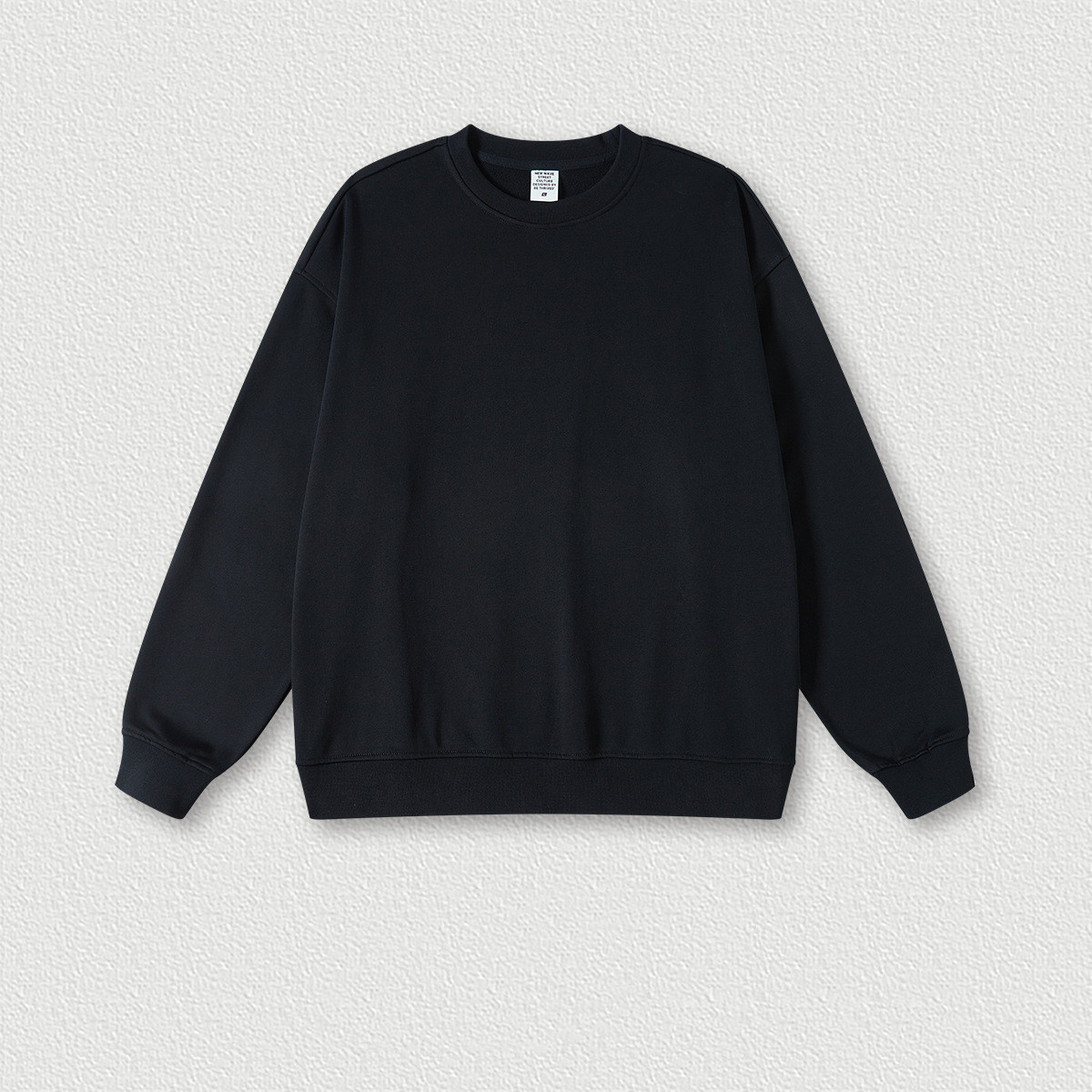 Round Neck Sweate Black