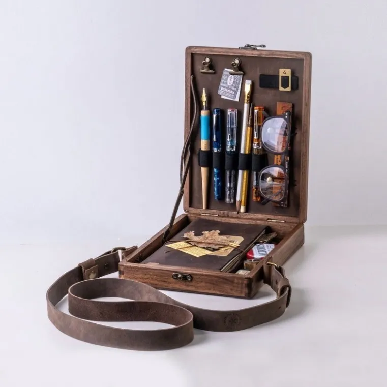 The Writer Messenger Wooden Box in all its glory