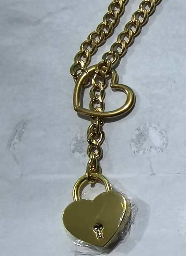 Love Lock Gold