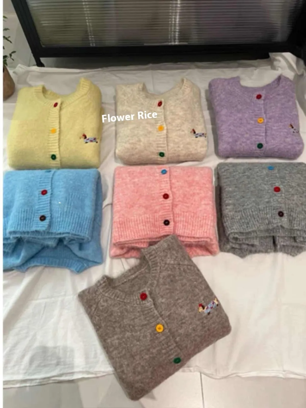 Embroidered Knitted Cardigan Sweater For Women - Hua Mi