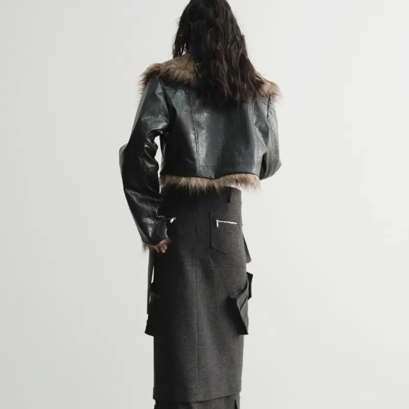 Wild Loose Feeling Fur Reverse Leather Jacket Short Coat