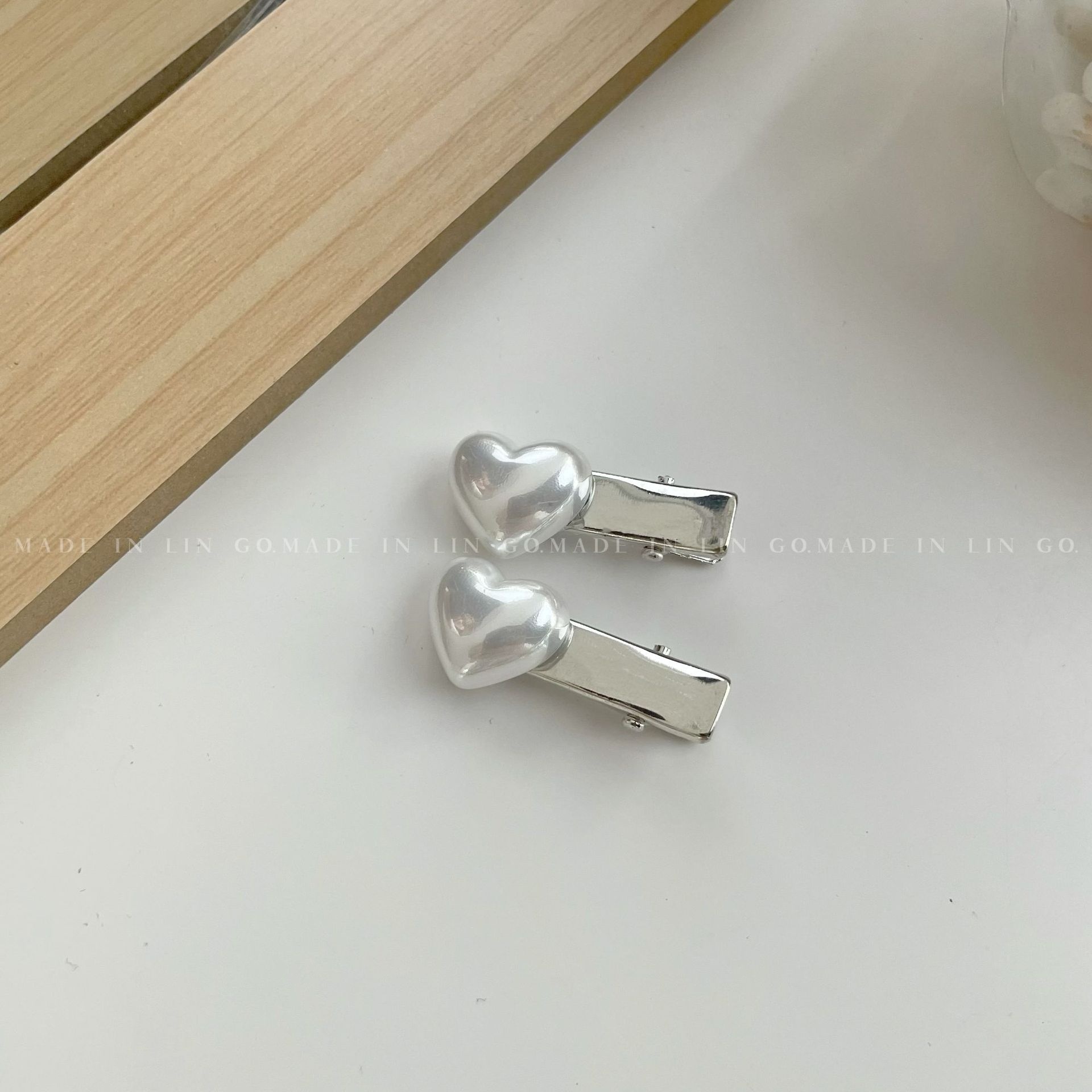 Duckbill Clip Love 2PCs