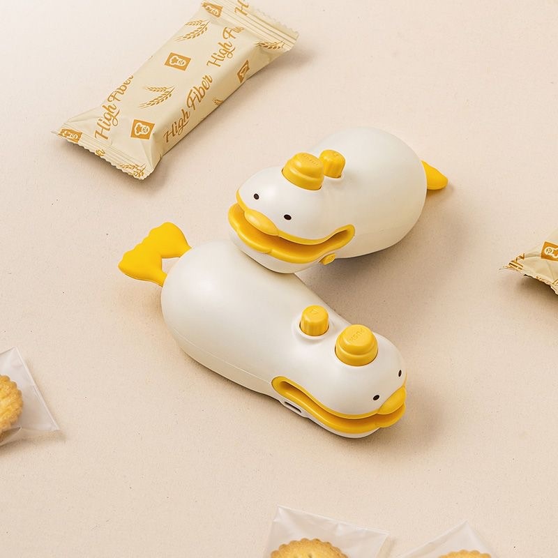Small Yellow Duck Rechargeable Sealing Machine - Image 2